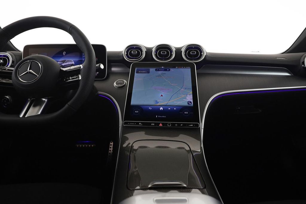 Mercedes-Benz C 220 2025