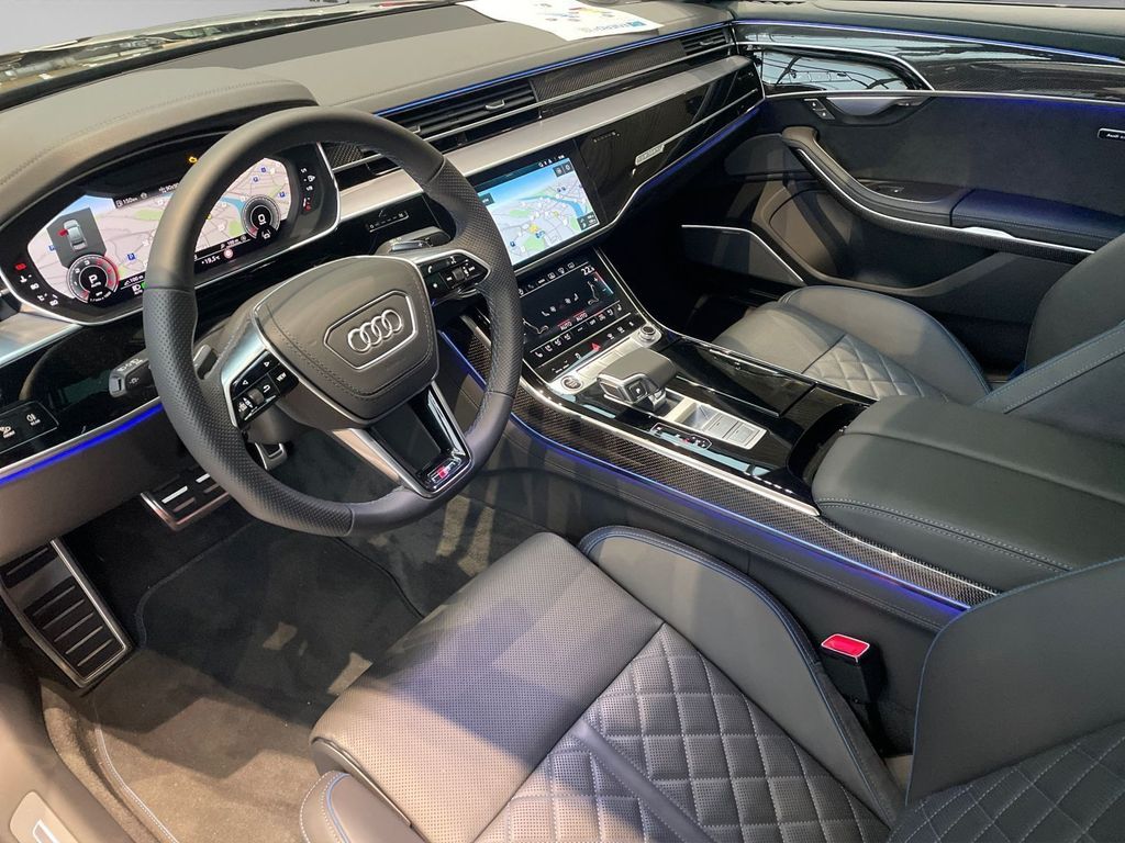 Audi A8 2025