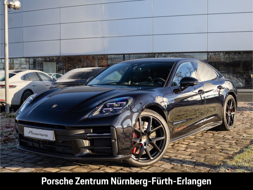 Porsche Panamera 2025