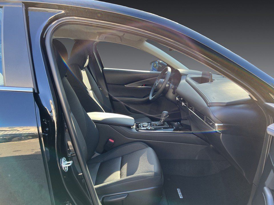 Mazda CX-30 2025