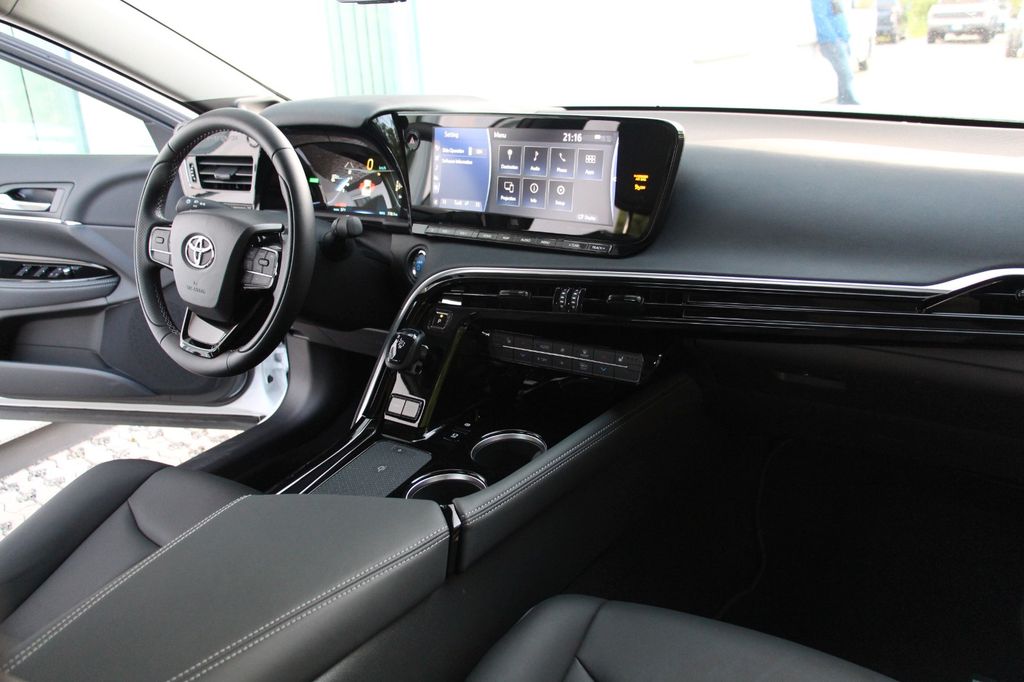 Toyota Mirai 2022