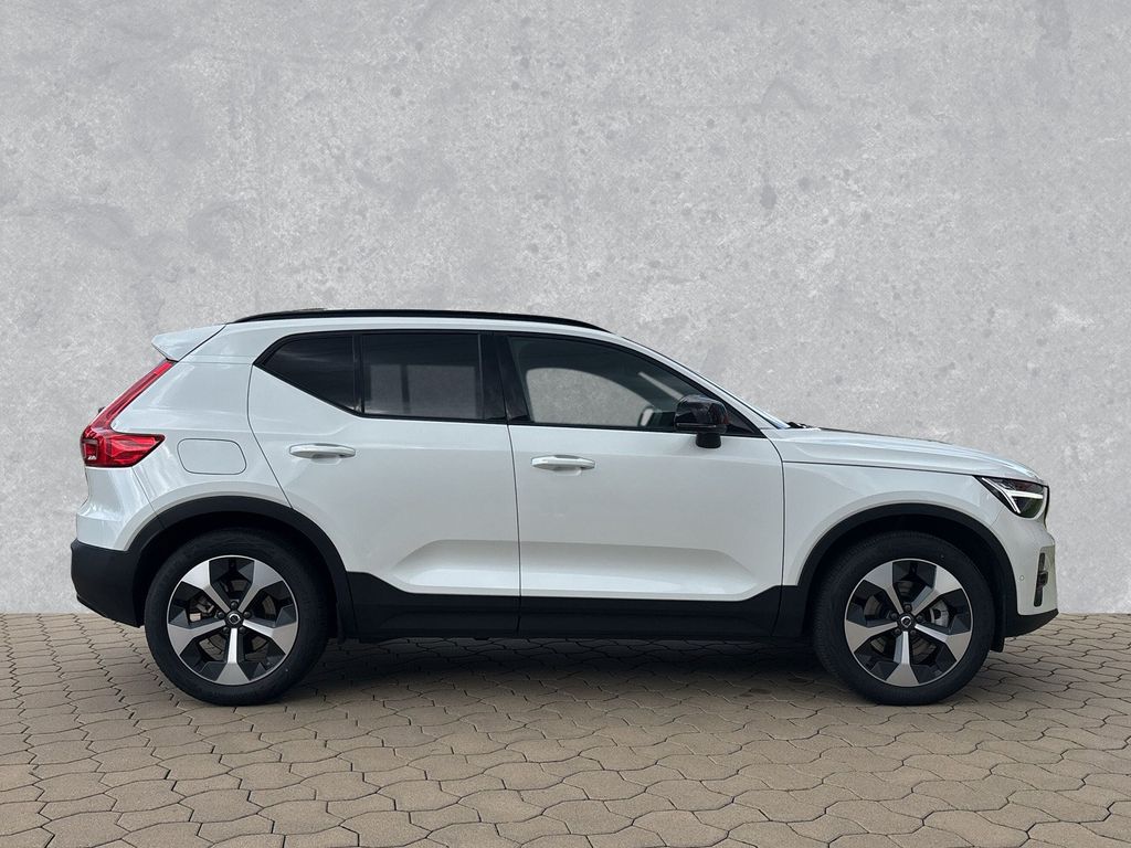 Volvo XC40 2024