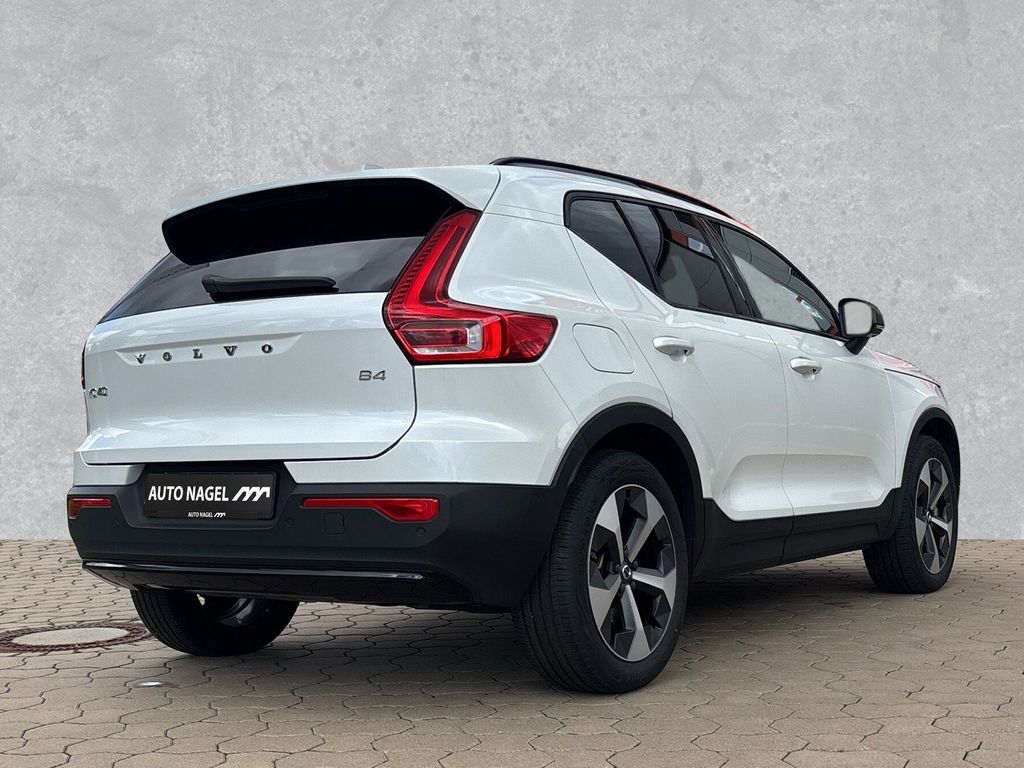 Volvo XC40 2024