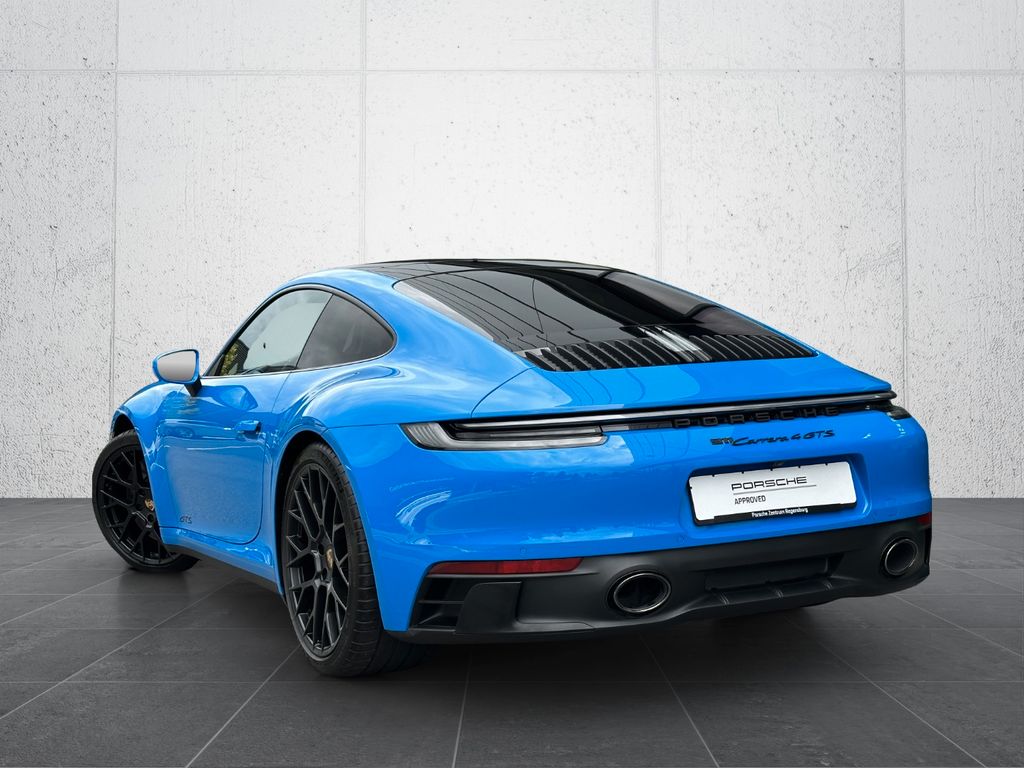 Porsche 992 2022