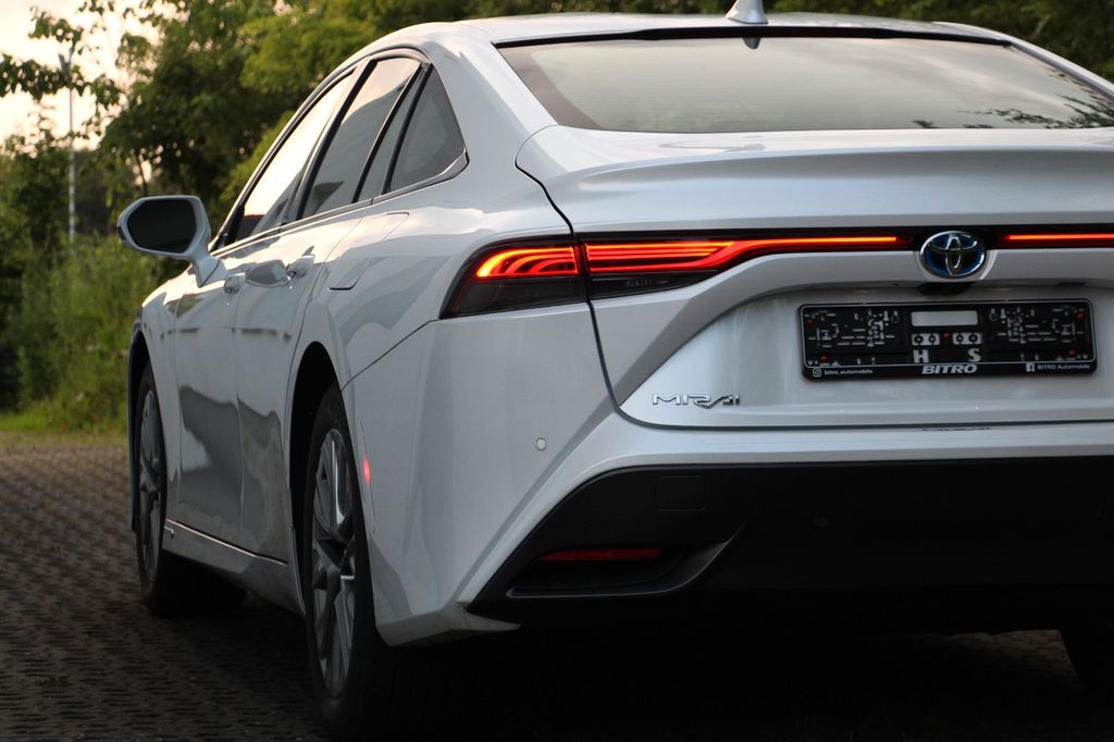 Toyota Mirai 2022