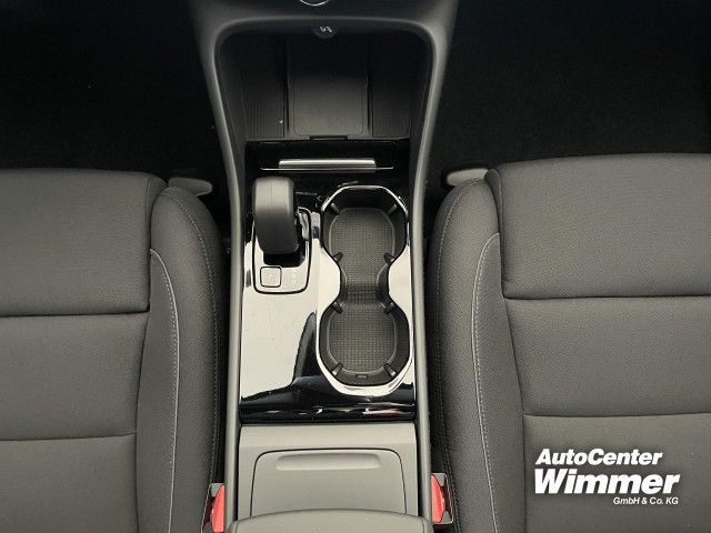 Volvo XC40 2024