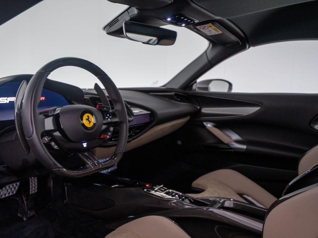 Ferrari SF90 2022