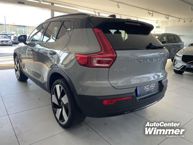 Volvo XC40 2024