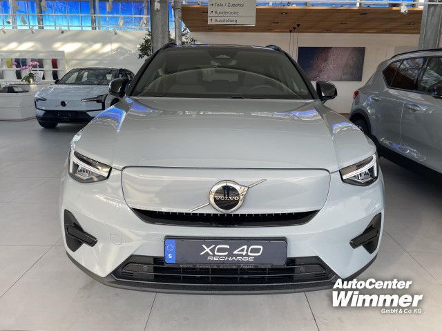 Volvo XC40 2024