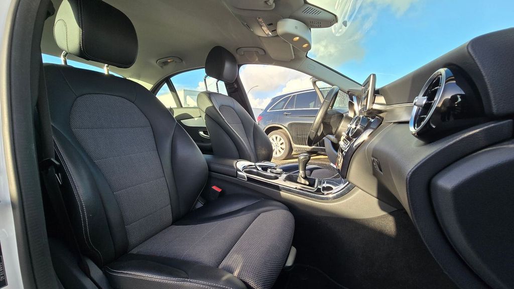 Mercedes-Benz C 180 2017