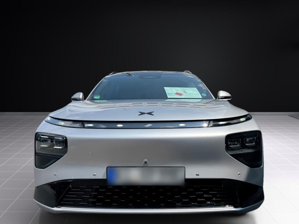 XPENG G9 2025