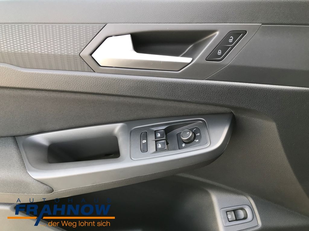 Ford Grand Tourneo 2025