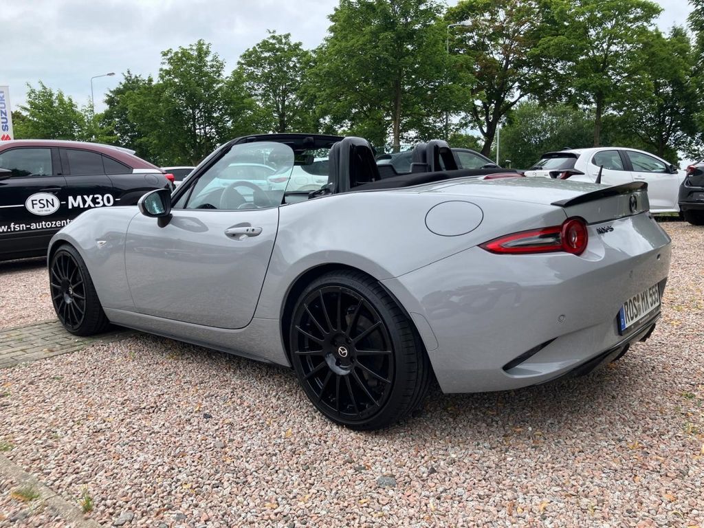 Mazda MX-5 2025