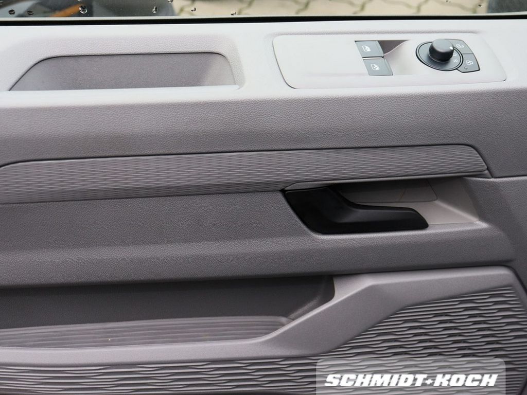 Volkswagen T7 Transporter