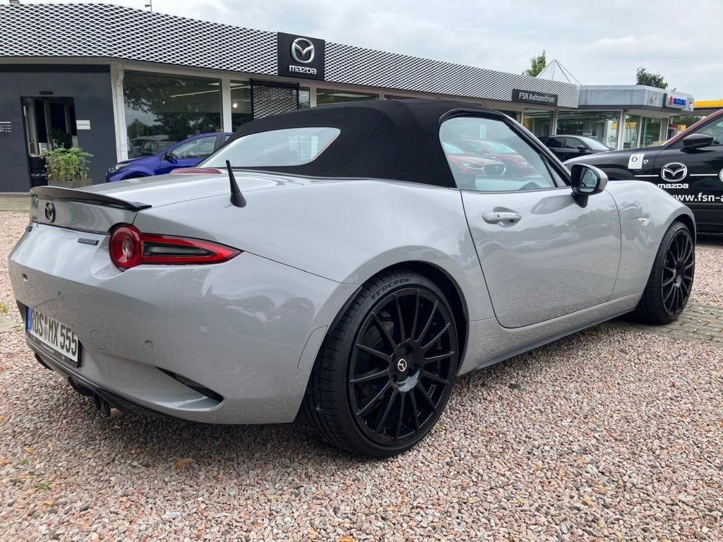 Mazda MX-5 2025