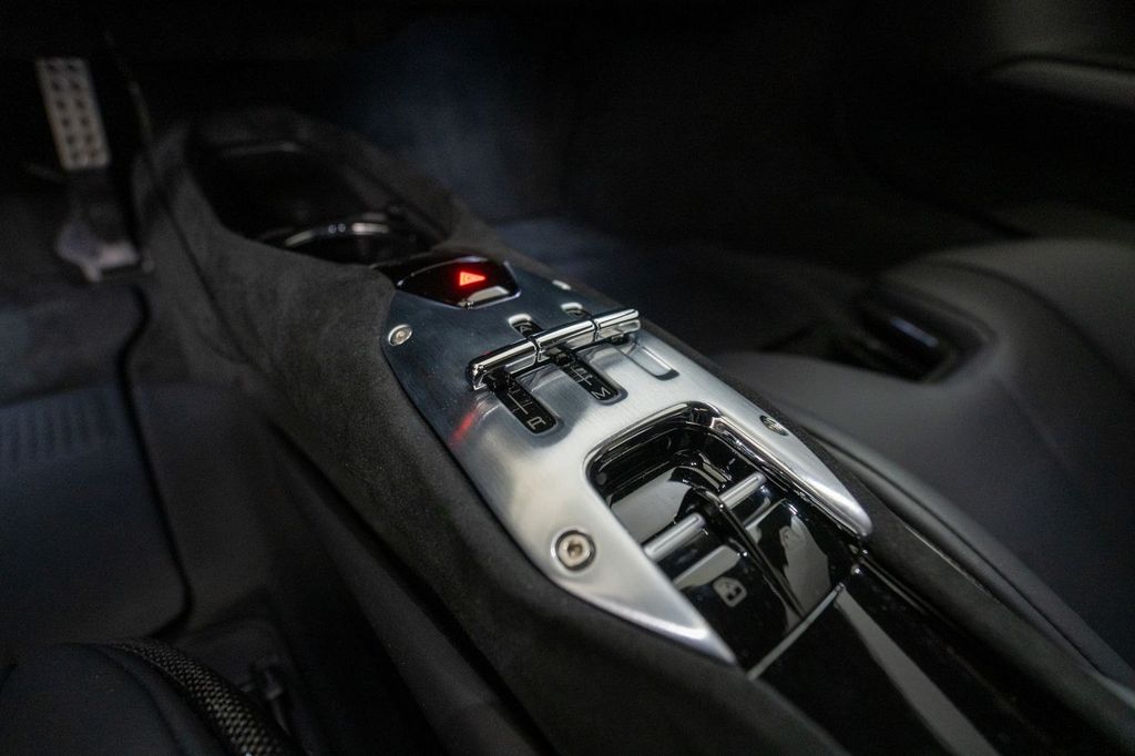 Ferrari 296 GTB 2024