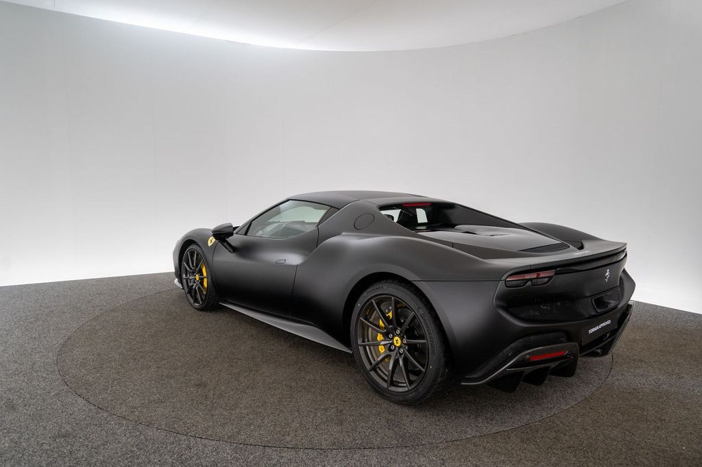 Ferrari 296 GTB 2024