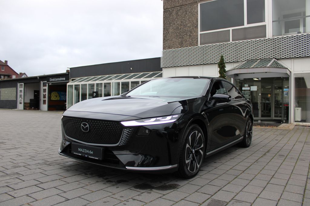 Mazda 6e 2025