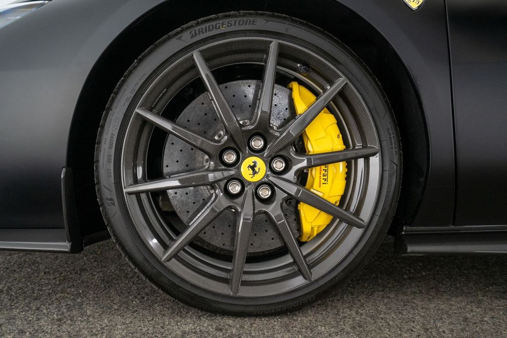 Ferrari 296 GTB 2024