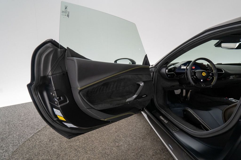 Ferrari 296 GTB 2024