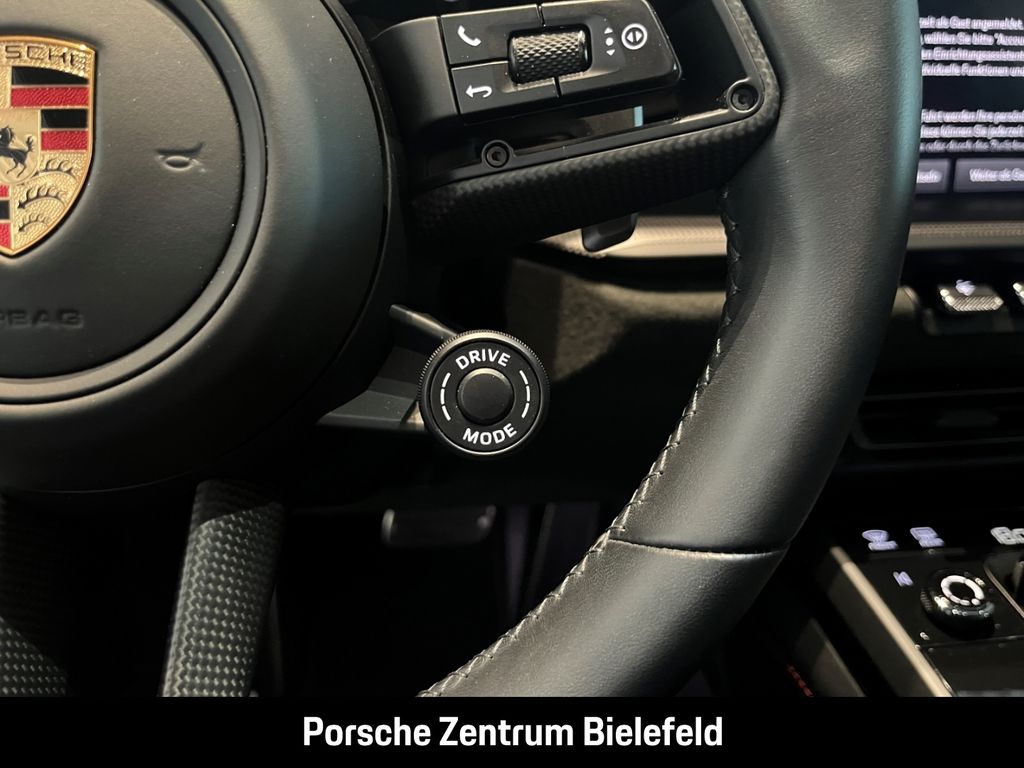 Porsche 992 2023