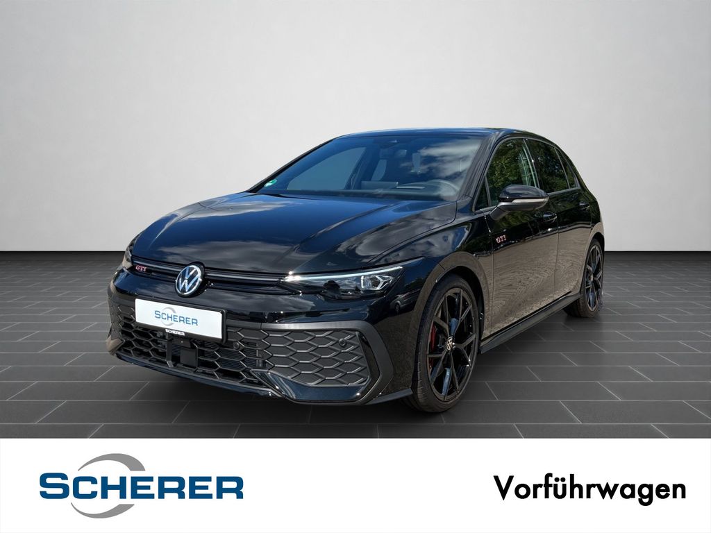 Volkswagen Golf 2025