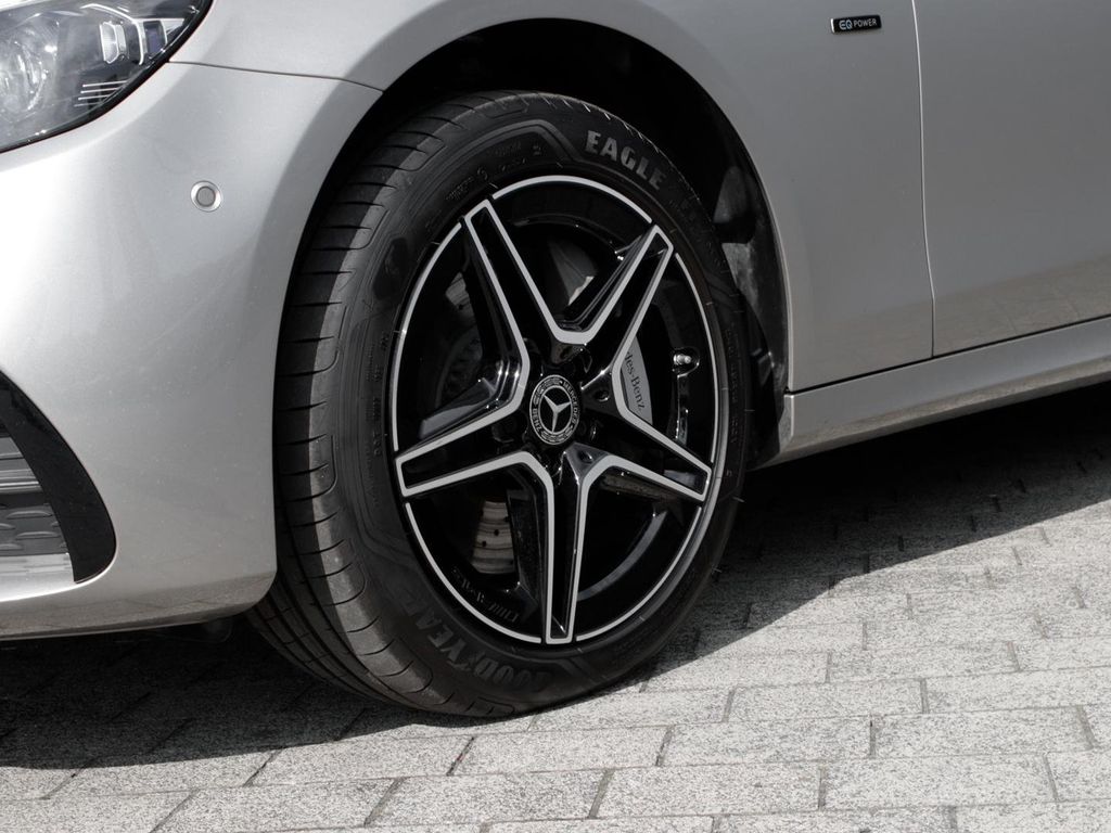 Mercedes-Benz E 300 2020