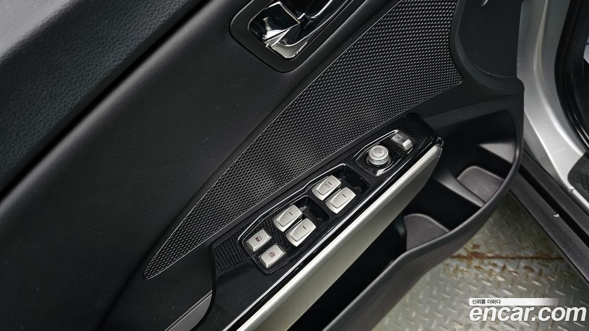 KG_Mobility_Ssangyong TIBOLI 2016