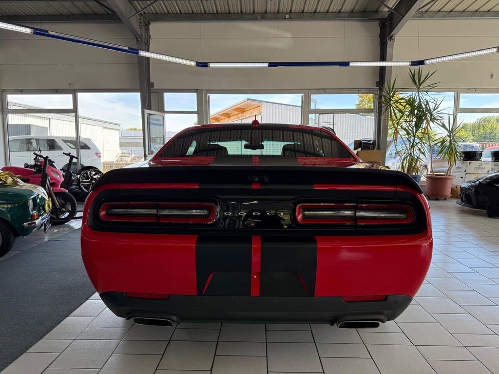 Dodge Challenger 2021