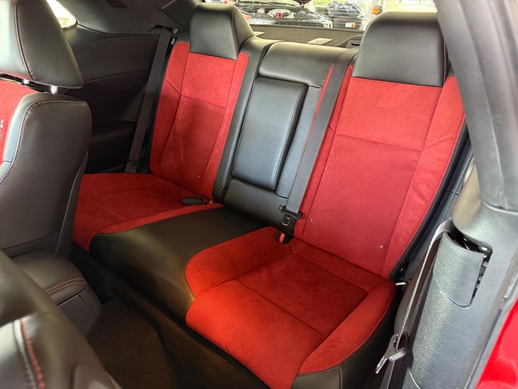 Dodge Challenger 2021