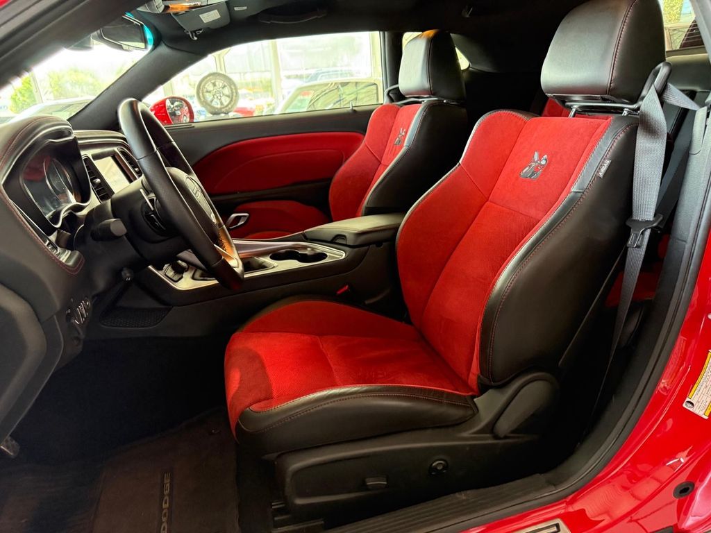 Dodge Challenger 2021