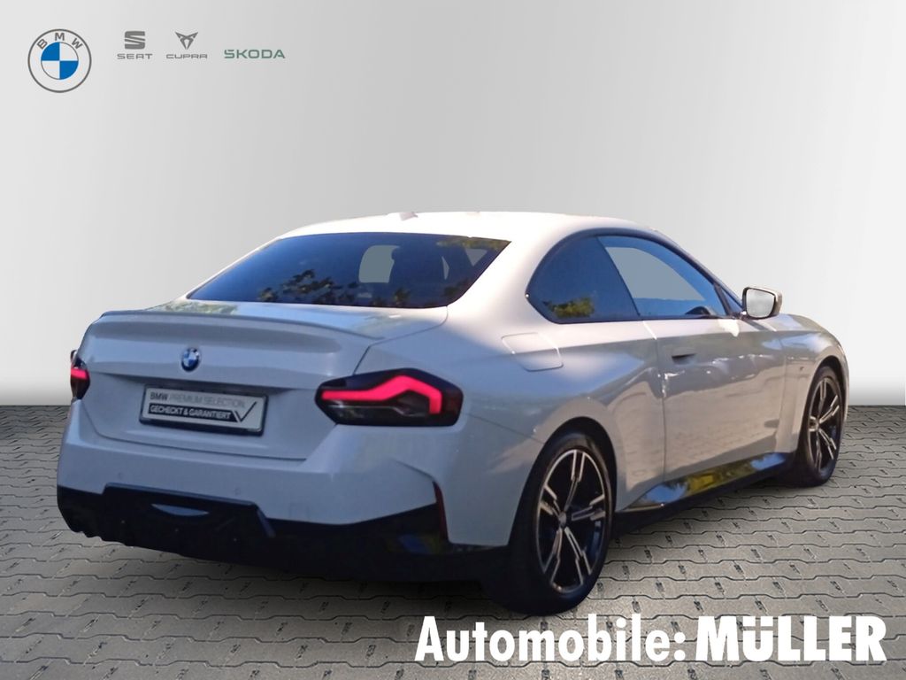 BMW 220 2024