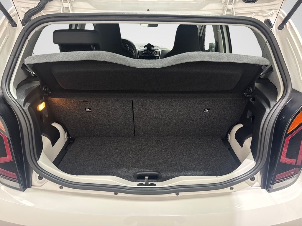 Volkswagen up! 2020