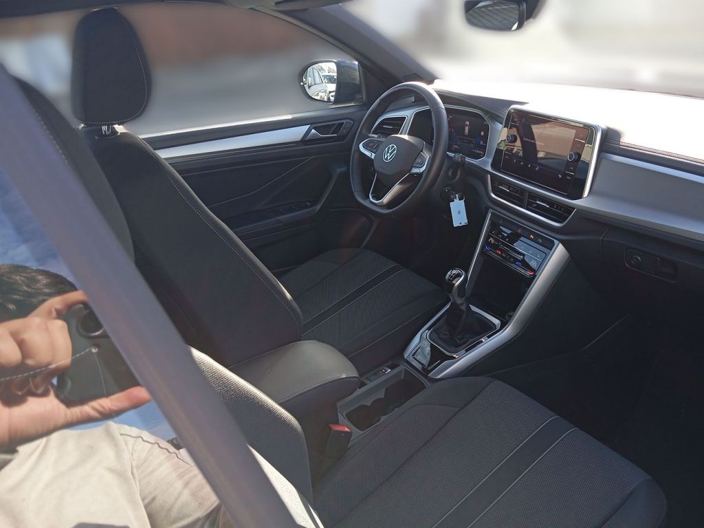 Volkswagen T-Roc 2024