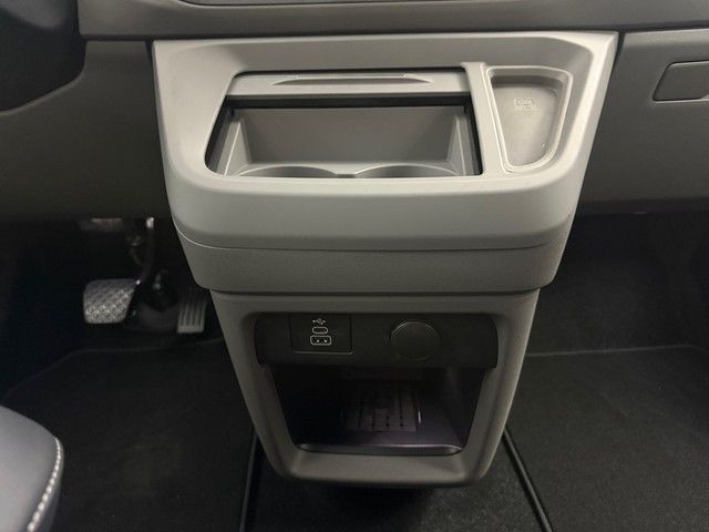 Volkswagen T7 Caravelle 2025