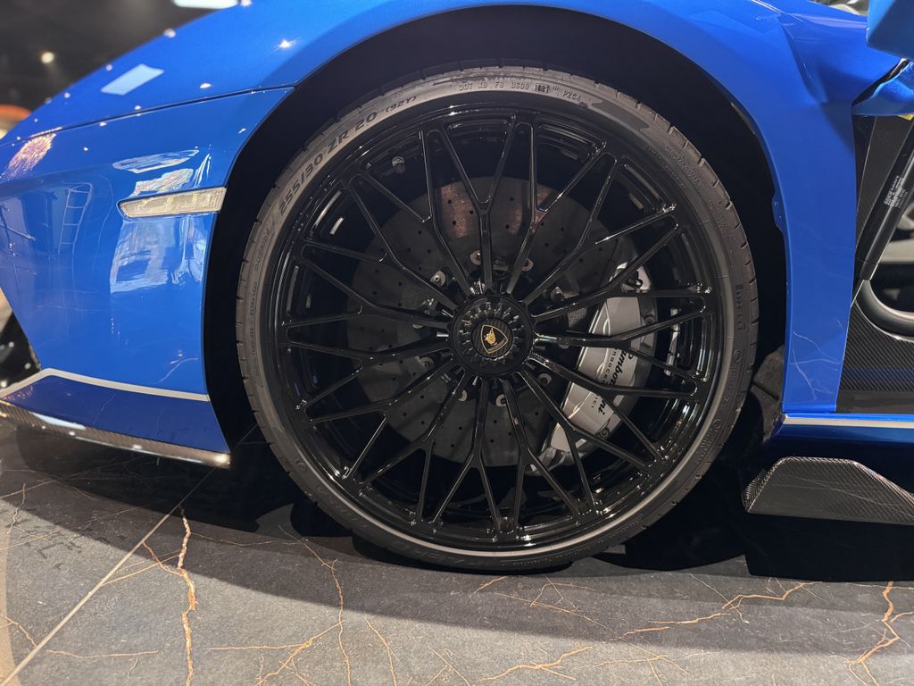 Lamborghini Aventador 2022