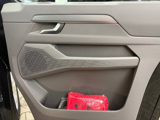 Volkswagen T7 Caravelle 2025