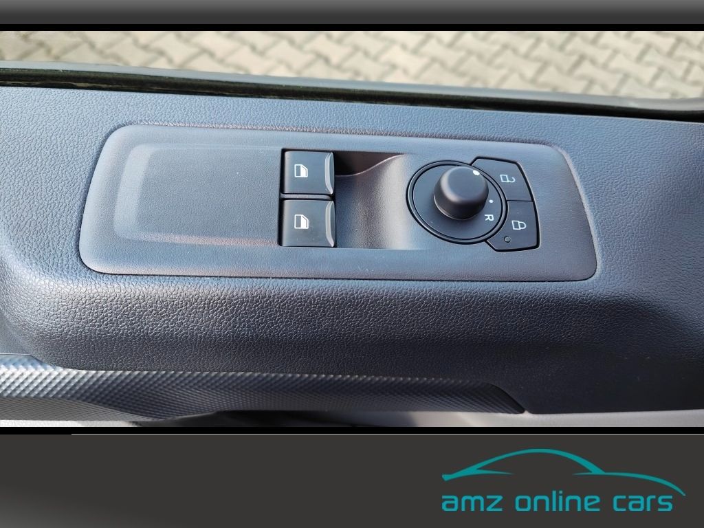 Ford Transit Custom 2025