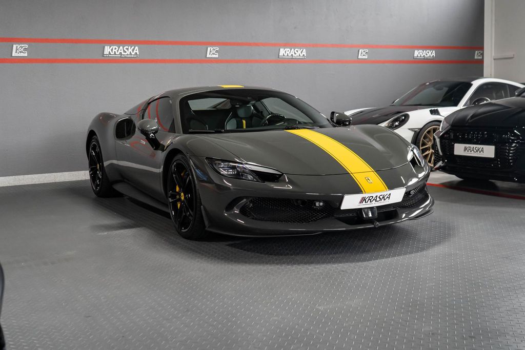 Ferrari 296 GTS 2024