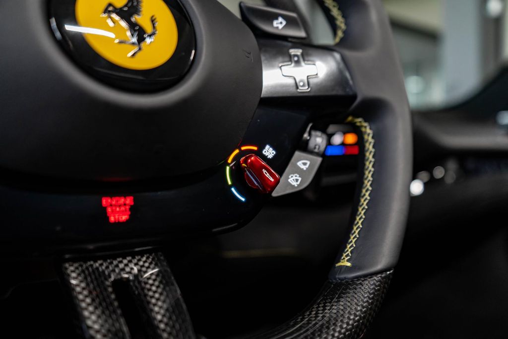 Ferrari 296 GTS 2024