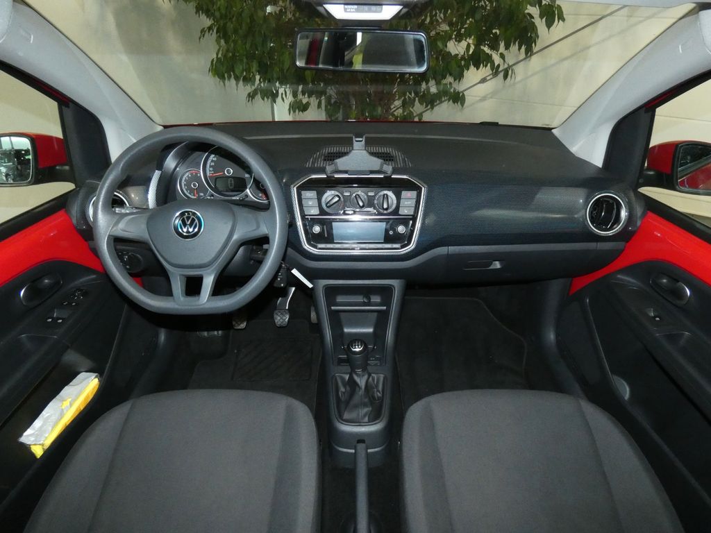 Volkswagen up! 2021