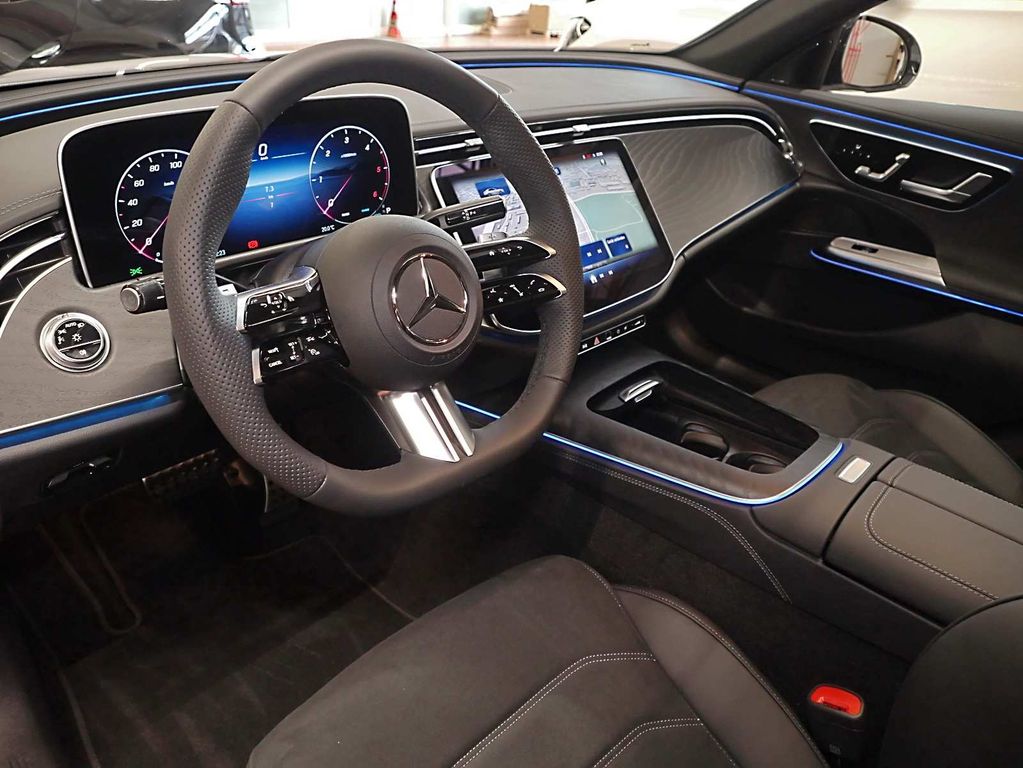Mercedes-Benz E 200 2025