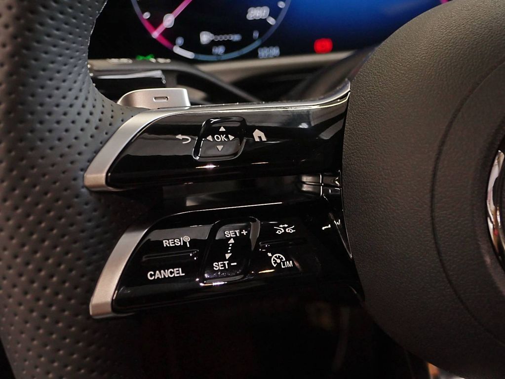 Mercedes-Benz E 200 2025