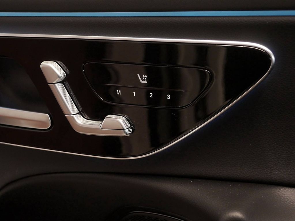 Mercedes-Benz E 200 2025