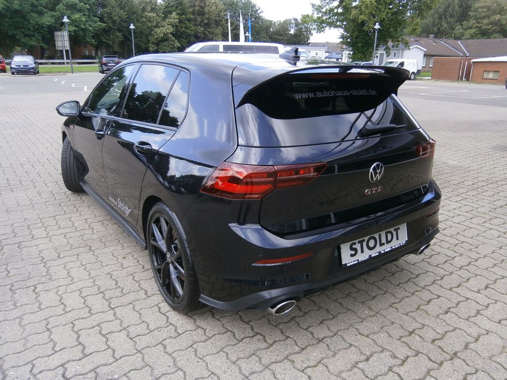 Volkswagen Golf 2023