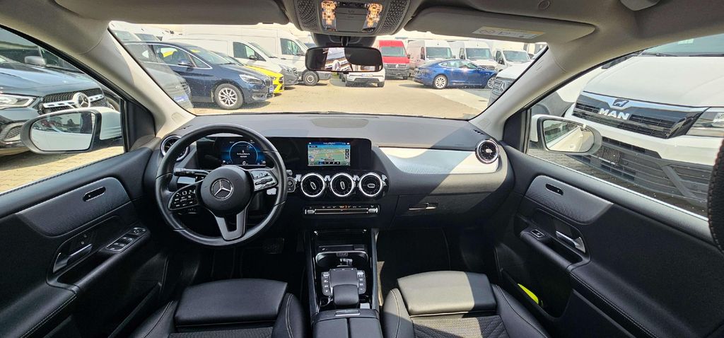 Mercedes-Benz B 180 2021