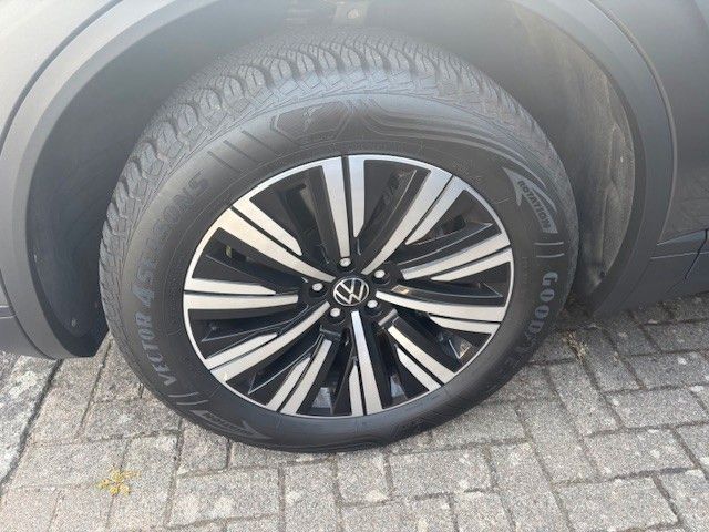 Volkswagen Touareg 2021