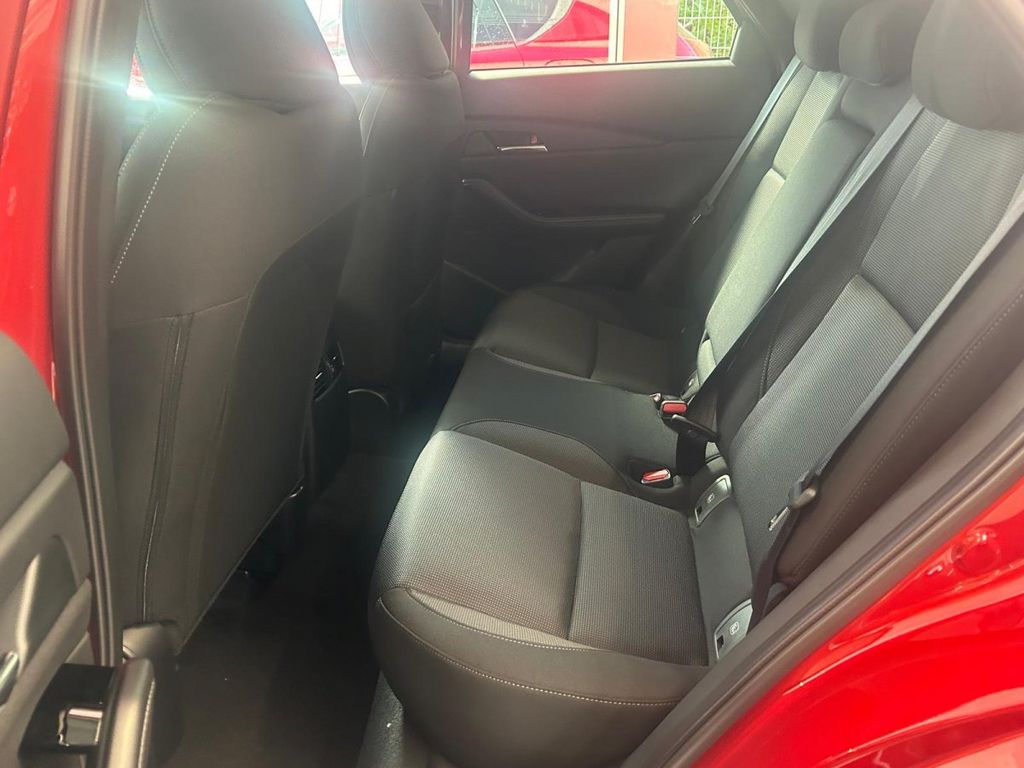 Mazda CX-30 2025