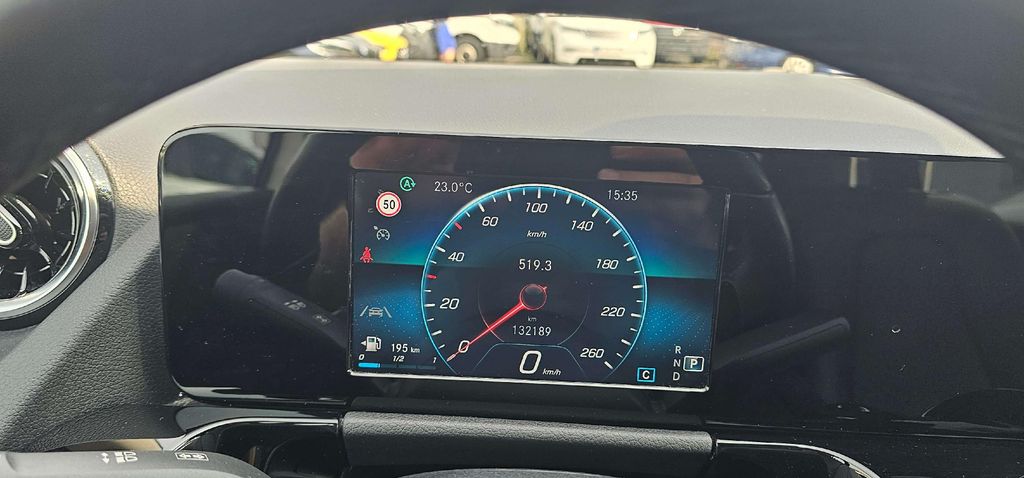 Mercedes-Benz B 180 2021