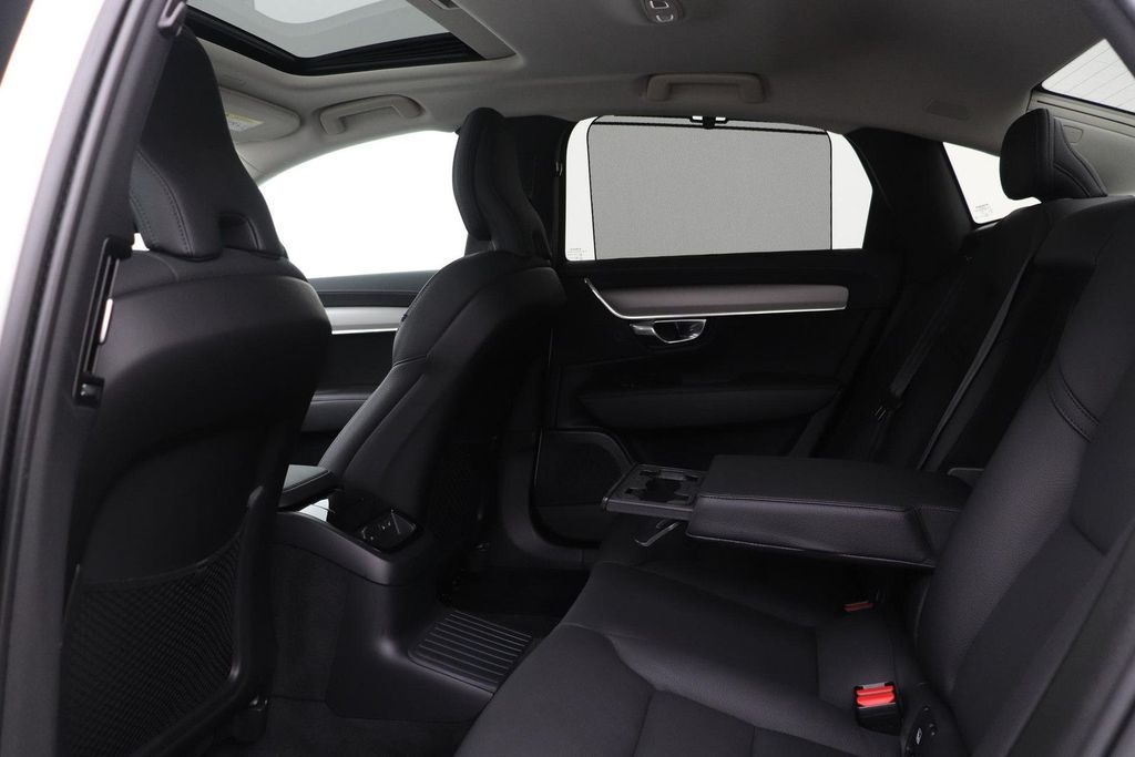 Volvo S90 2024